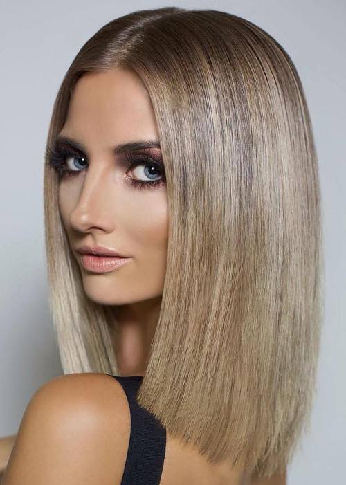 12 best Long Blunt Cut Bob with a Side Part for 2024 4